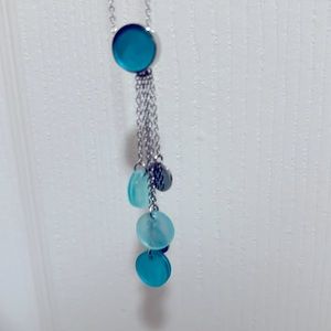NWT Carnival Hull necklace
